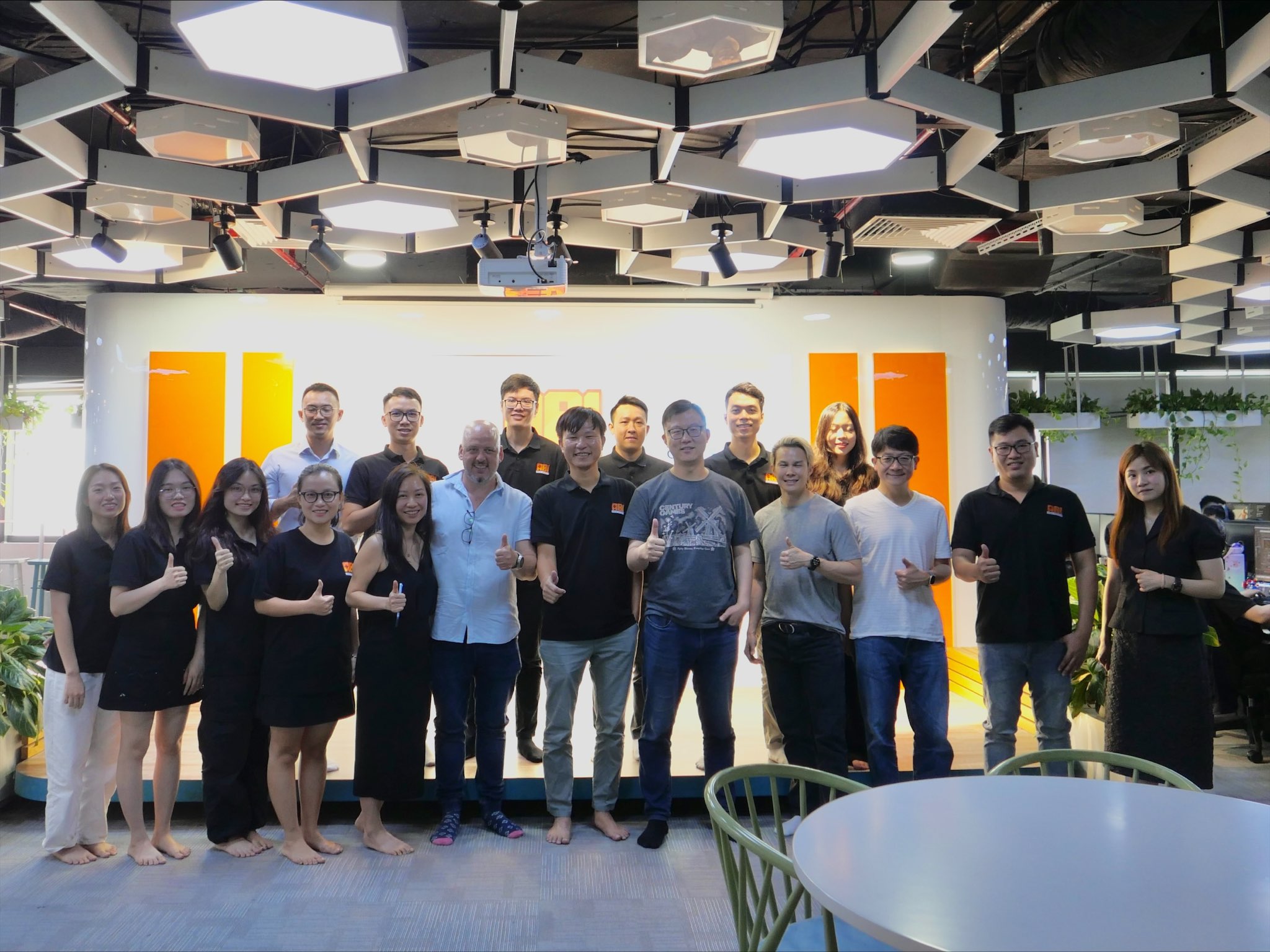 Welcome our partners 𝐆𝐨𝐨𝐠𝐥𝐞 𝐏𝐥𝐚𝐲, 𝐌𝐨𝐨𝐧 𝐀𝐜𝐭𝐢𝐯𝐞, 𝐏𝐥𝐚𝐫𝐢𝐮𝐦 𝐯𝐚̀ 𝐂𝐞𝐧𝐭𝐮𝐫𝐲 𝐆𝐚𝐦𝐞𝐬 to ABI Game Studio! 🎉️🎉️🎉️